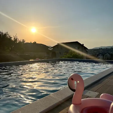 ヴィラ Exclusive Bistrik