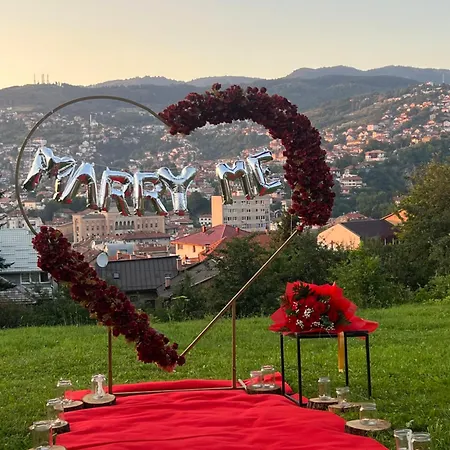 ヴィラ Exclusive Bistrik サラエヴォ