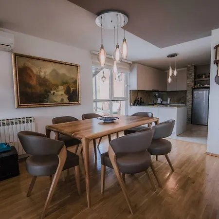 Exclusive Bistrik Villa